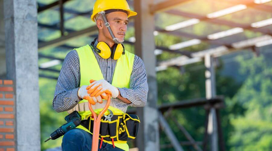 Expert Emergency Roof Repairs services in Oak Ridge, LA